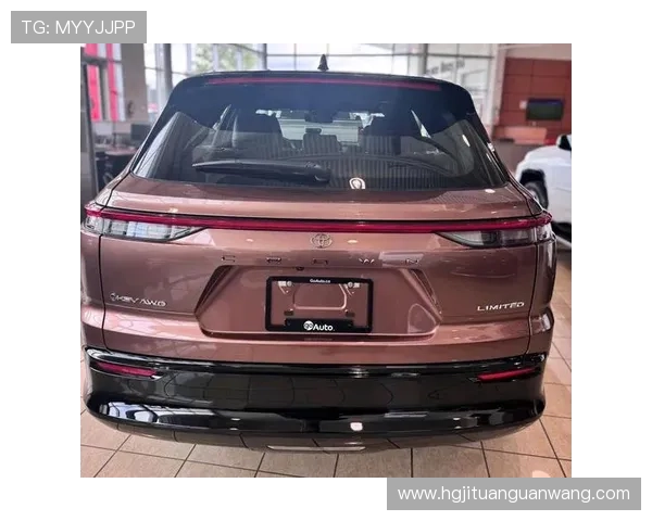 皇冠尊享版+科技配置实现驾驶乐趣与科技智能的完美结合